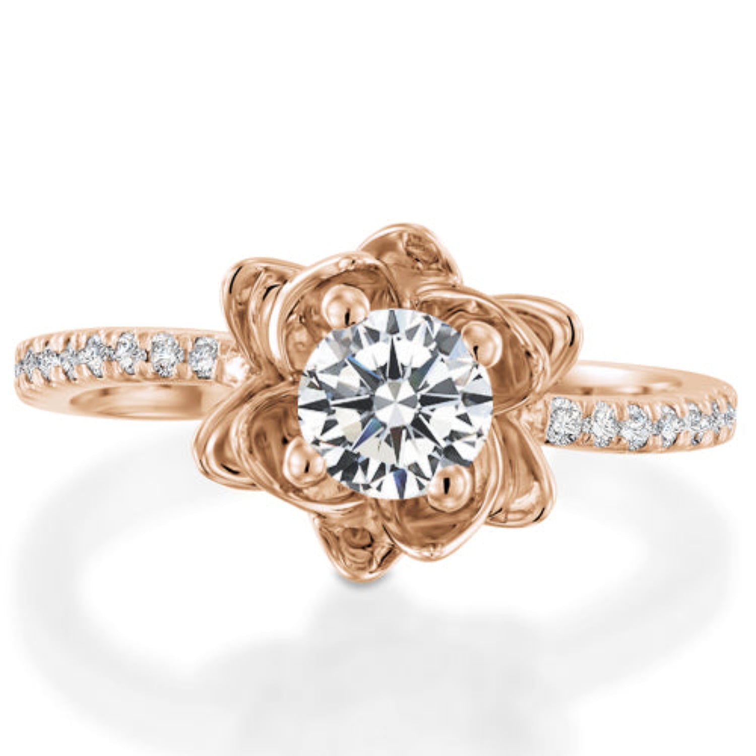 טבעת אירוסין אורלי – יהלום עגול בשיבוץ פרח יוקרתי מזהב ורוד